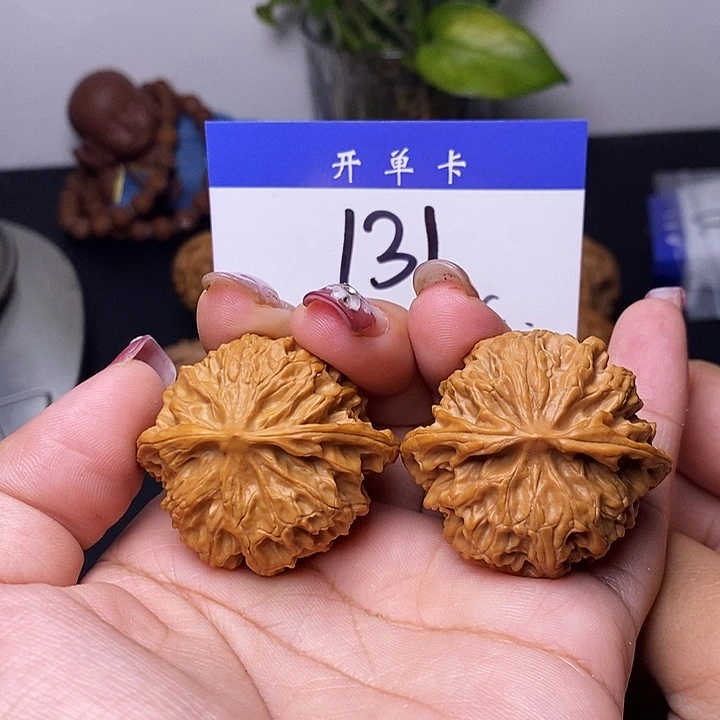 桃核吊坠苹果园39有修s