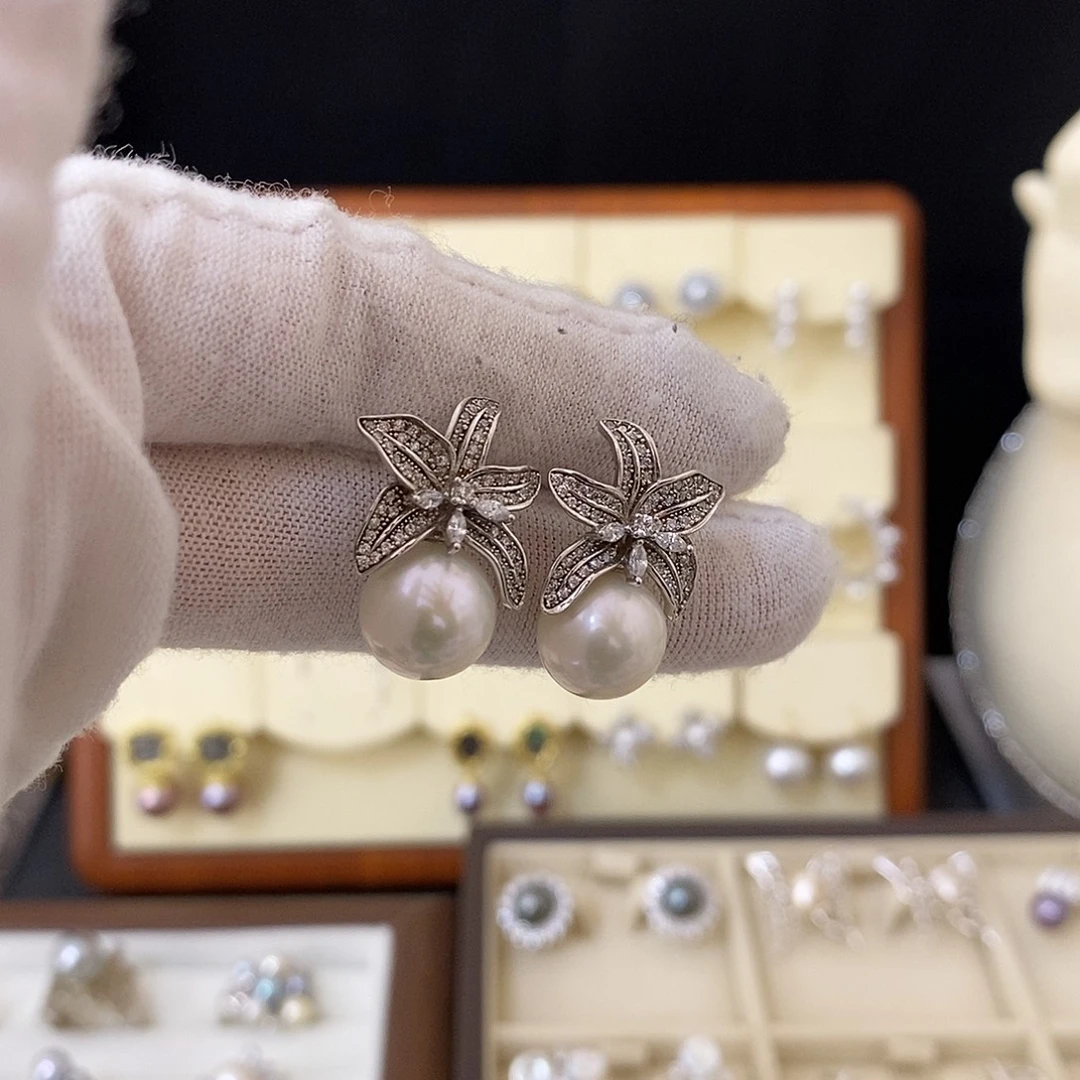 淡水珍珠耳饰银S925镶嵌