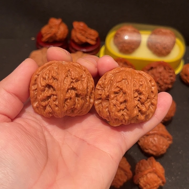 吊坠文玩核桃全品大粗筋42头货精品