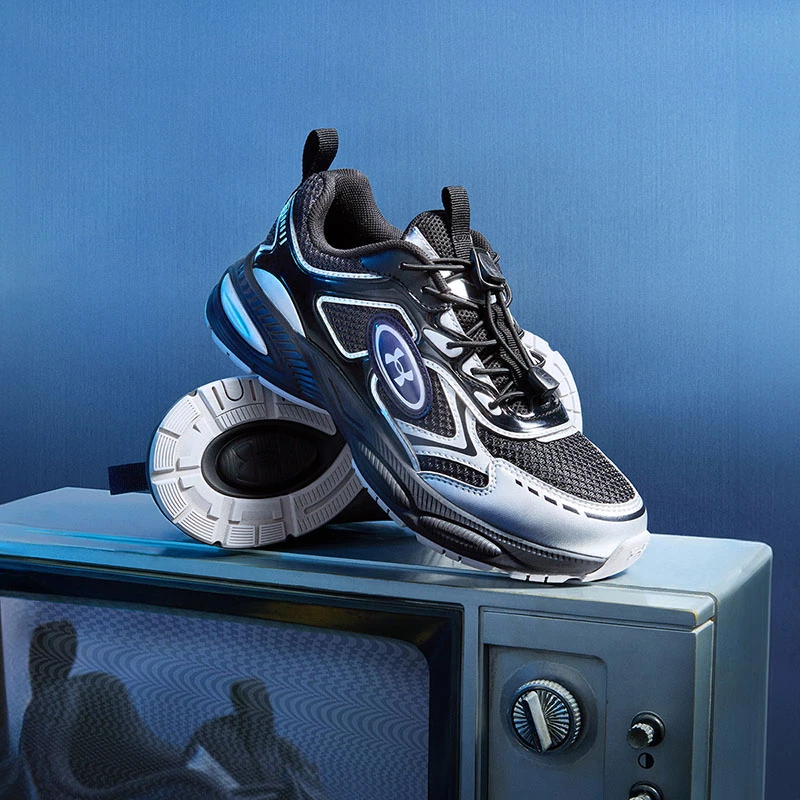 安德玛新款百搭厚底网面运动户外时尚春夏季复古休闲鞋2516666