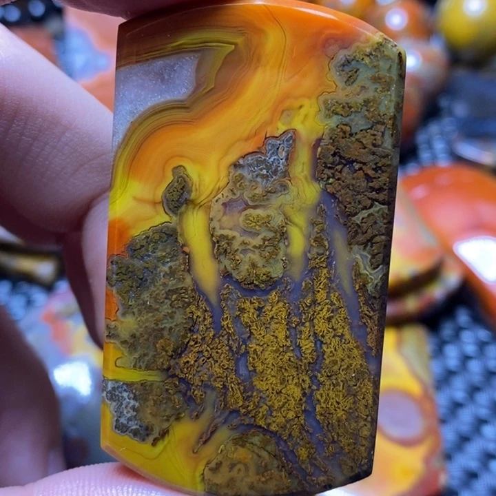 玛瑙/玉髓颈饰未镶嵌