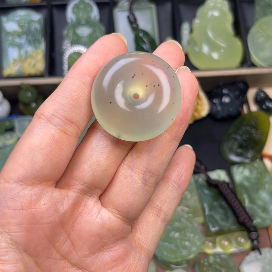 蛇纹石玉未镶嵌吊坠(赠链)