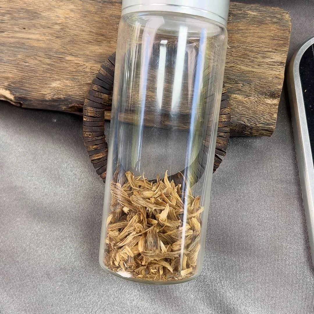 沉香沉香碎屑乌身圆叶片珠卡10多样性发一
