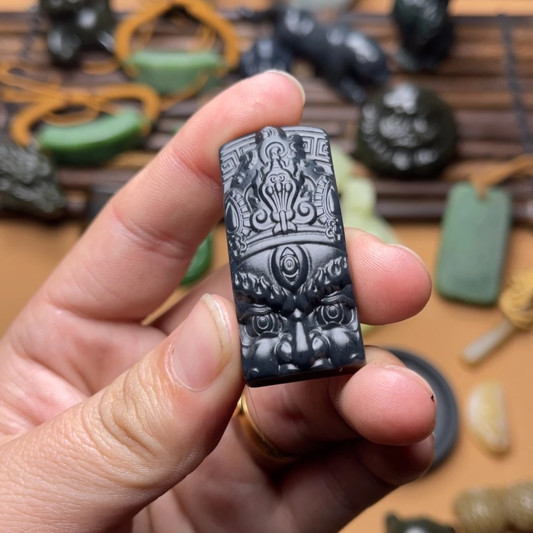 和田玉挂件未镶嵌