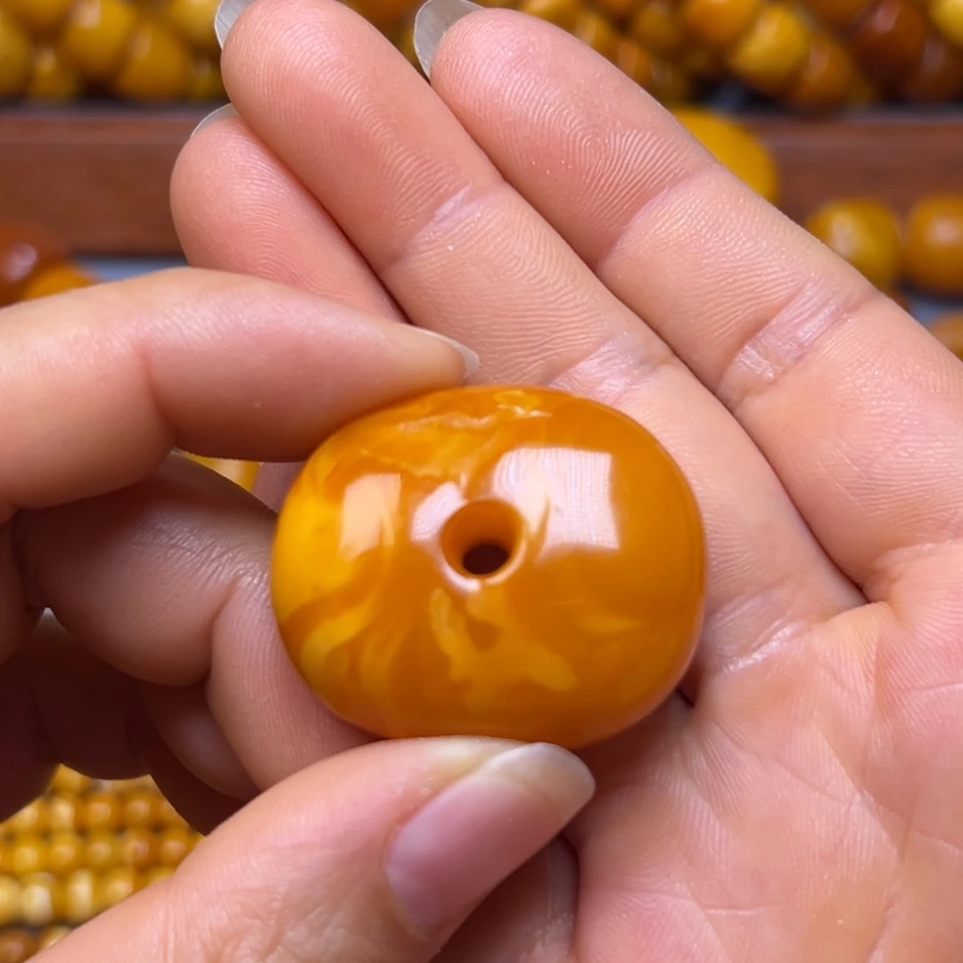 蜜蜡未镶嵌吊坠(不含链)
