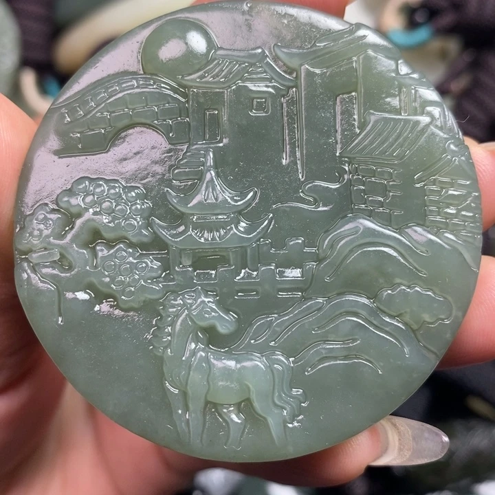 和田玉未镶嵌颈饰