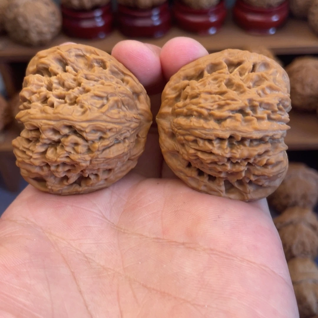 文玩核桃吊坠南疆天使之翼43全品无修48.8克