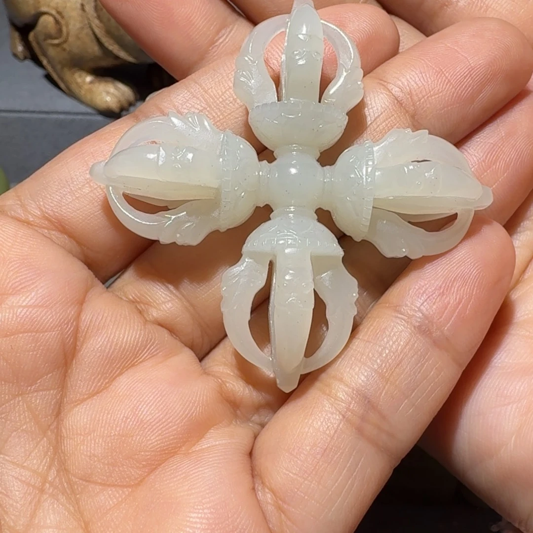 大***刚和田玉未镶嵌挂件