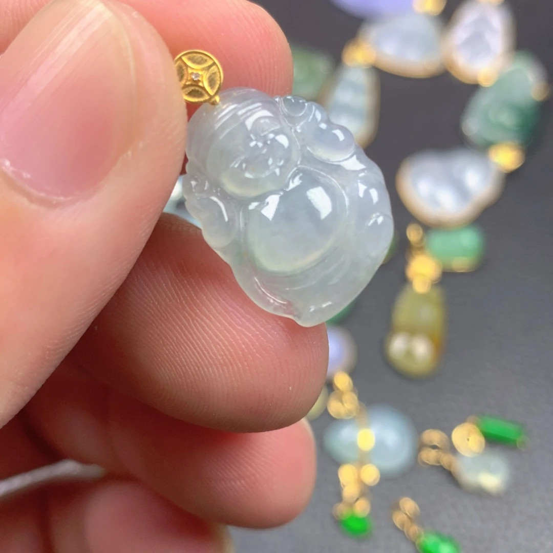 【闪购商品】颈饰18K金镶嵌翡翠翡翠