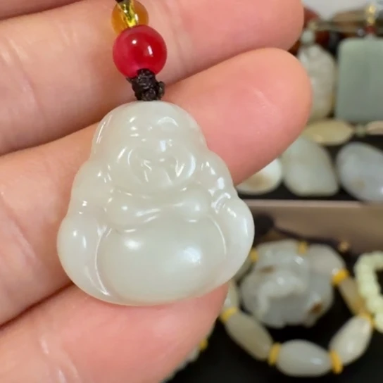 和田玉（糖玉）未镶嵌颈饰