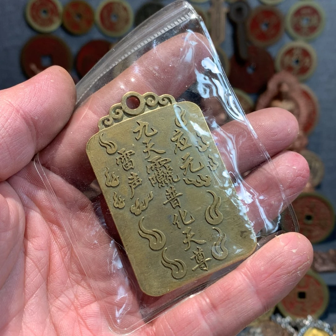 国***哥花岗石铁合金工艺品现代挂饰吊坠