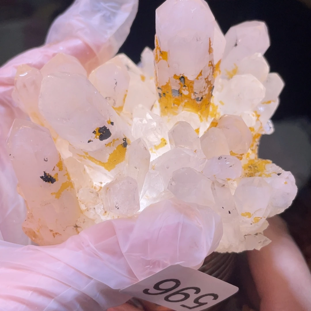 未镶嵌珠宝半成品水晶