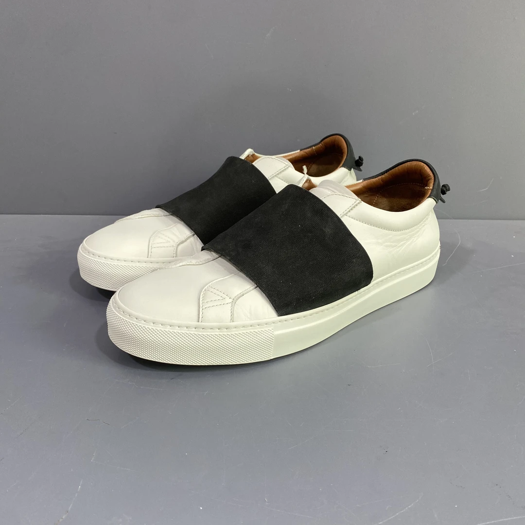 95新 Givenchy/纪梵希 40码 纪梵希绑带板鞋 休闲鞋 成色可以 270