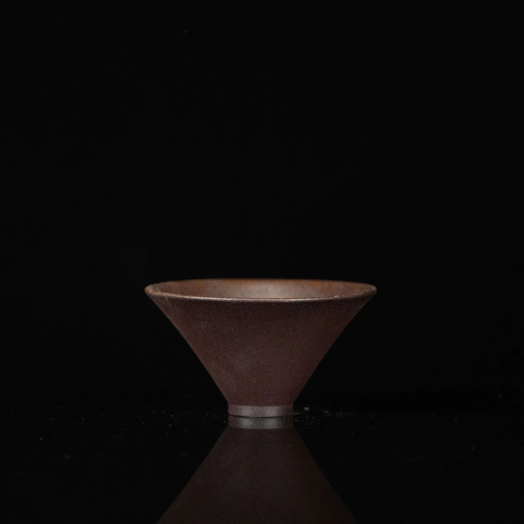 【利贞丨斗笠杯】原矿柴烧100cc手工制宜兴紫砂茶具GY