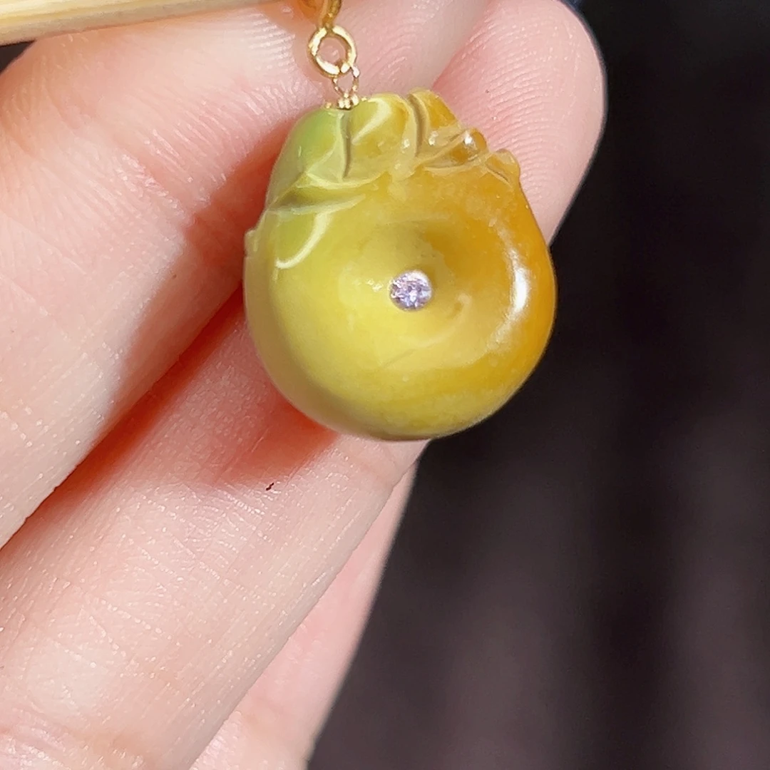 绿松石18K金镶嵌珠宝奇石