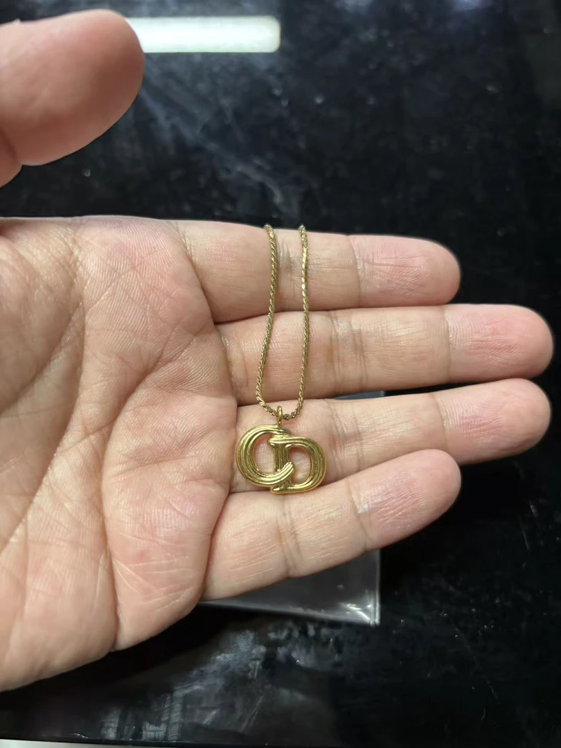 99新 DIOR/迪奥 素金纹理CD项链 CD15