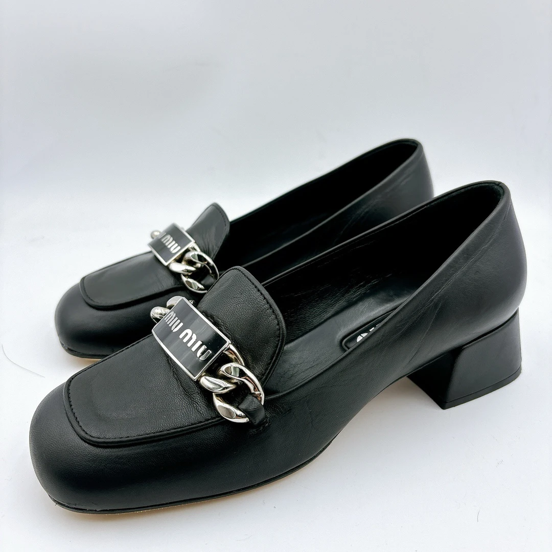 95新 MIU MIU/缪缪 35.5码/经典黑色玛丽珍高跟鞋/BM01096