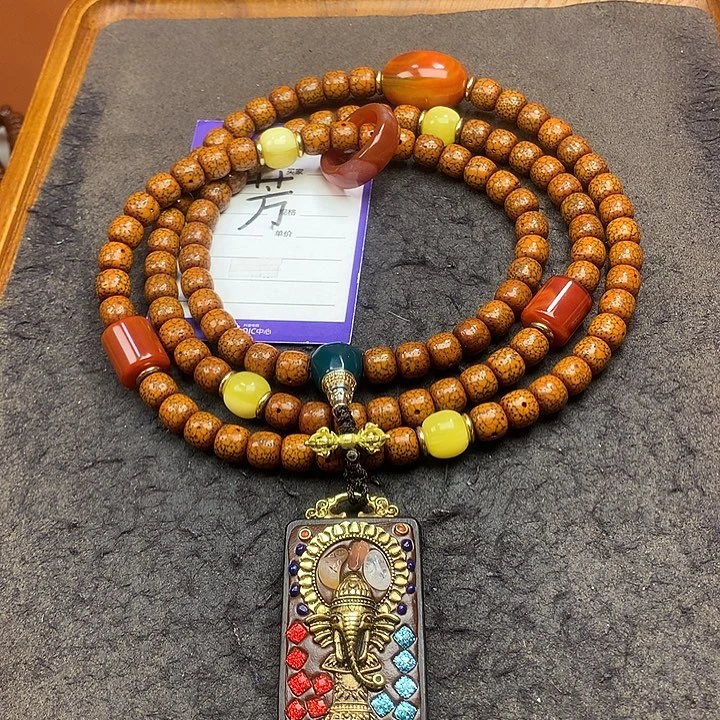 吊坠星月菩提脖挂