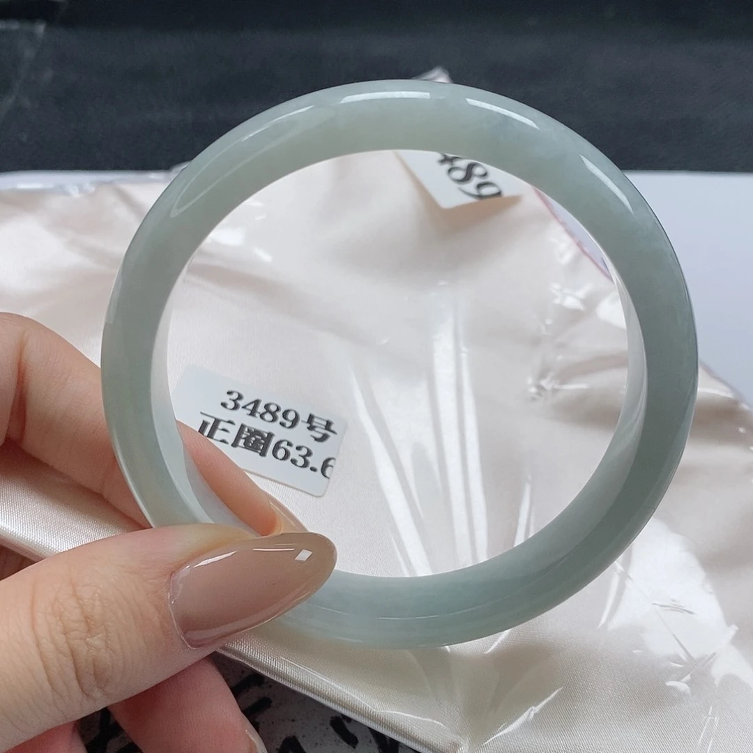 【闪购商品】翡翠手镯未镶嵌308号