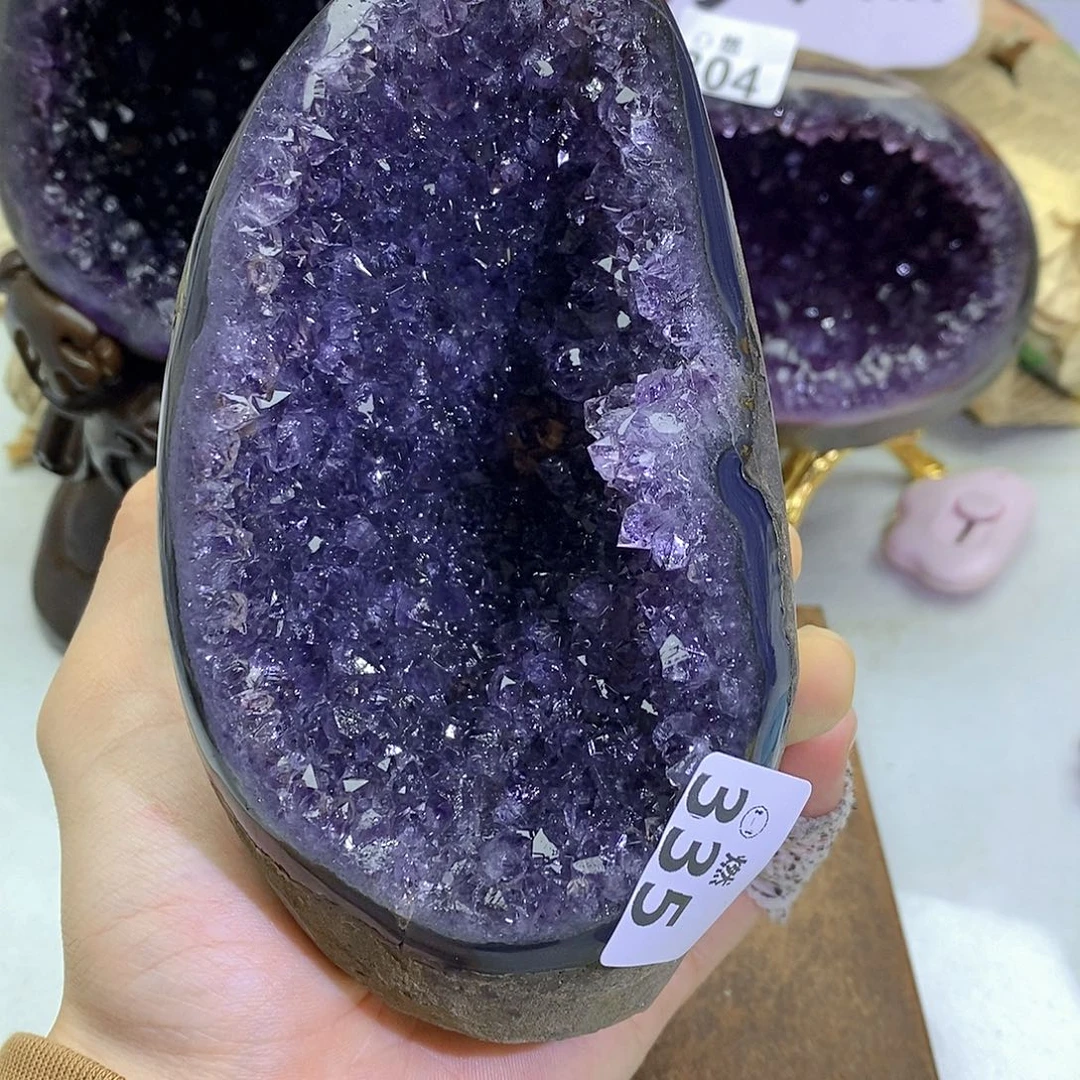 紫晶未镶嵌大型摆件（非配饰）