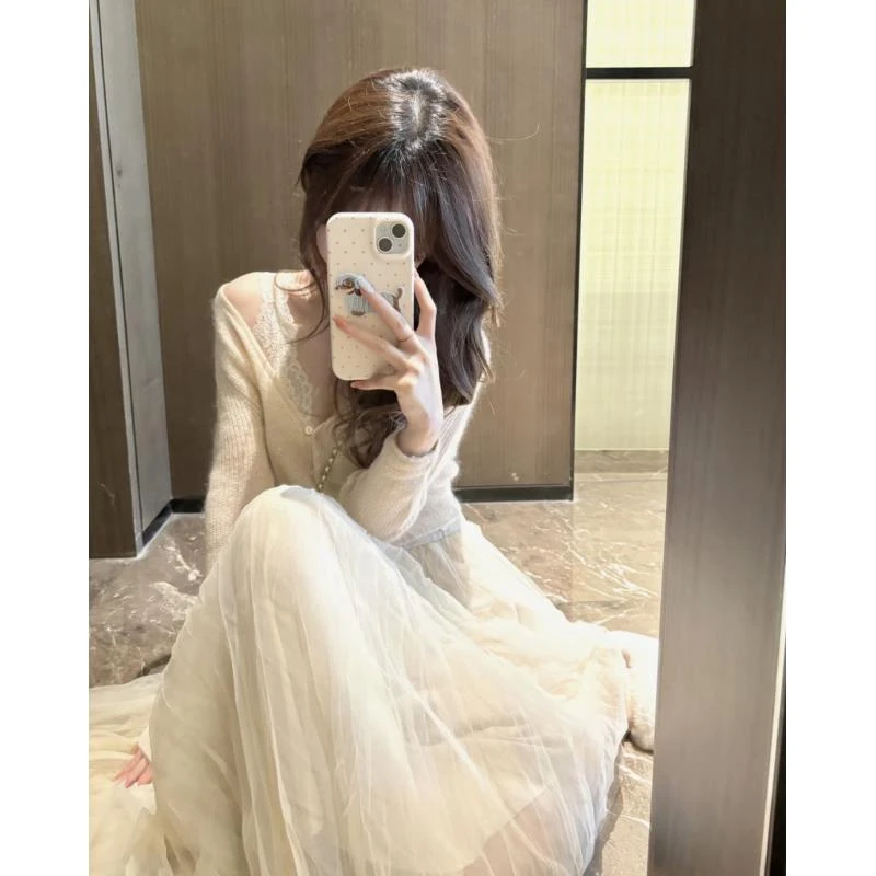 福福 温柔纯欲裙子（9-19）拍这里