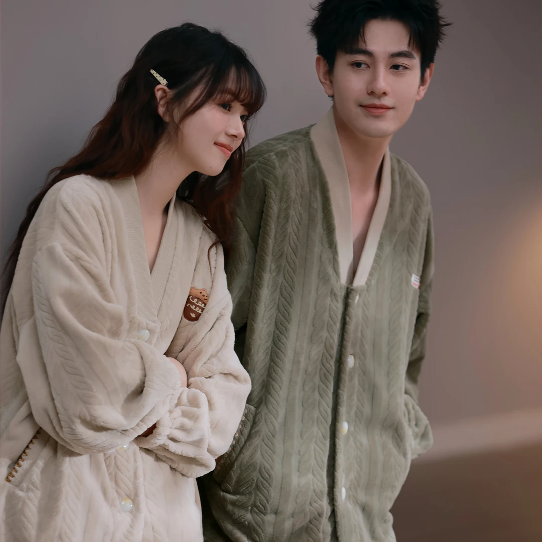 马克公主法兰绒情侣睡衣女秋冬季新款日系可爱加厚可外穿家居服男