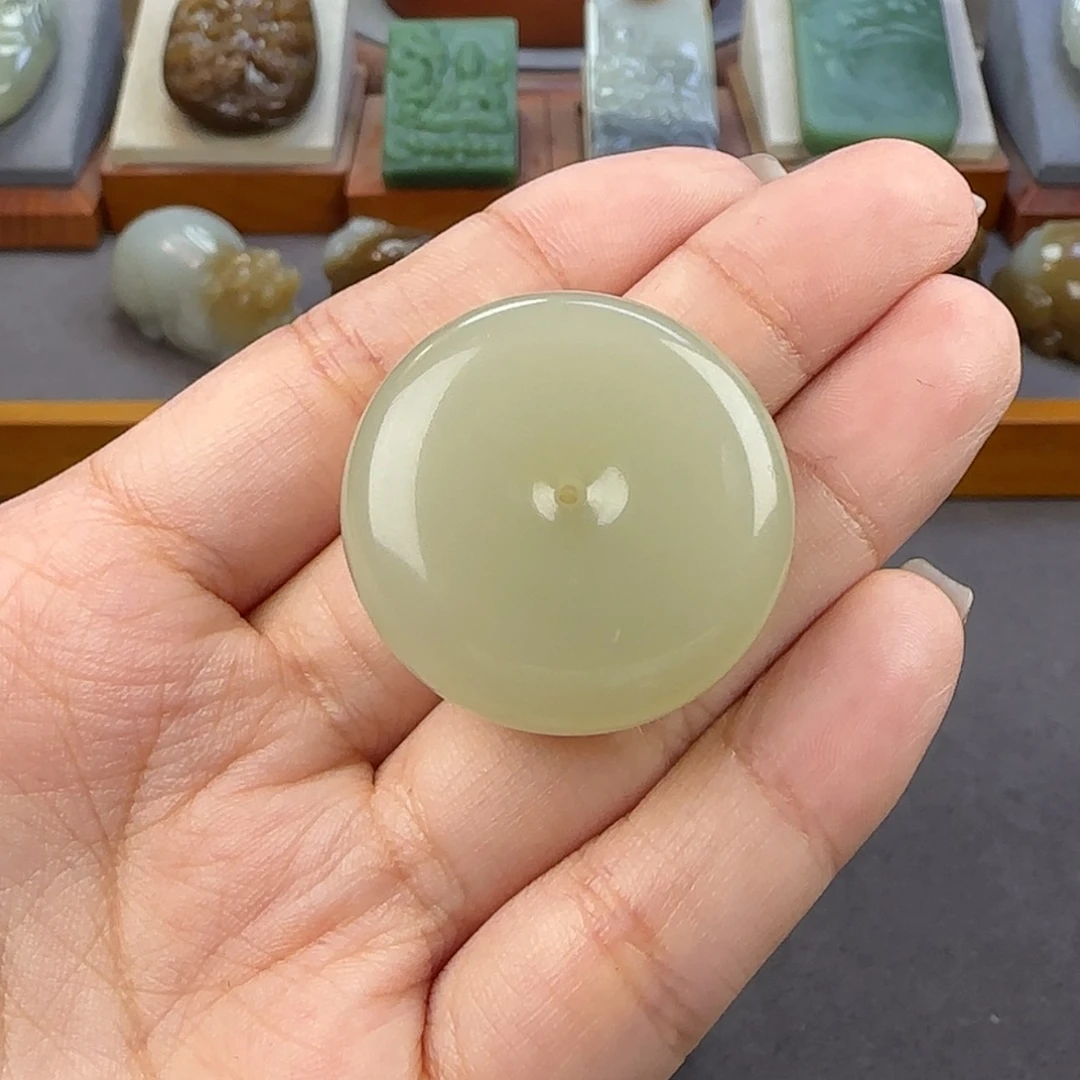【闪购商品】未镶嵌和田玉定制和田玉