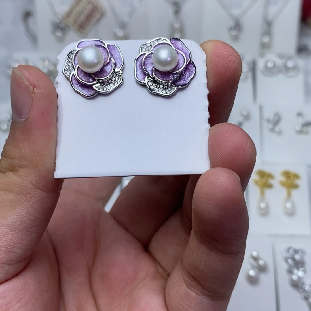 淡水珍珠耳饰未镶嵌