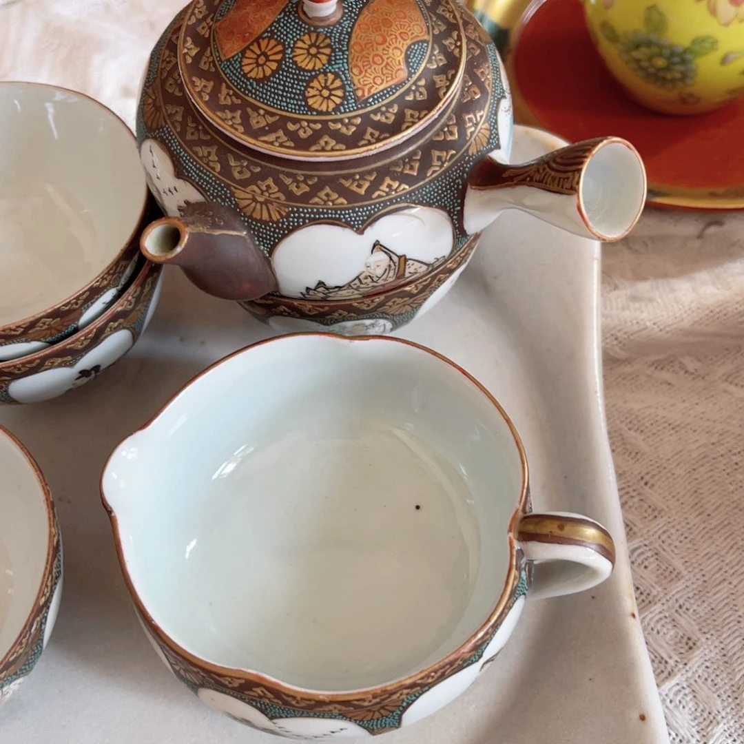 瓷片王*海啦啦了我也要睡啦晚安了我也