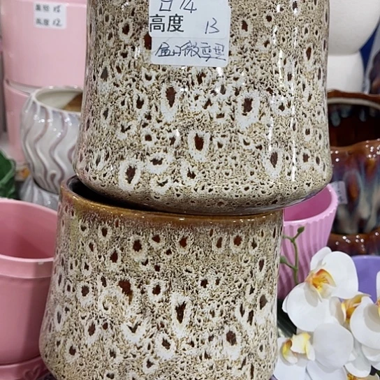 多肉绿植陶瓷花盆9.9包邮，有孔