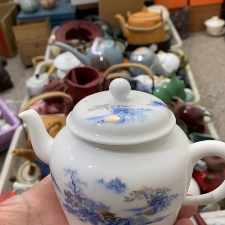陶瓷艺术品及陶瓷壶壶