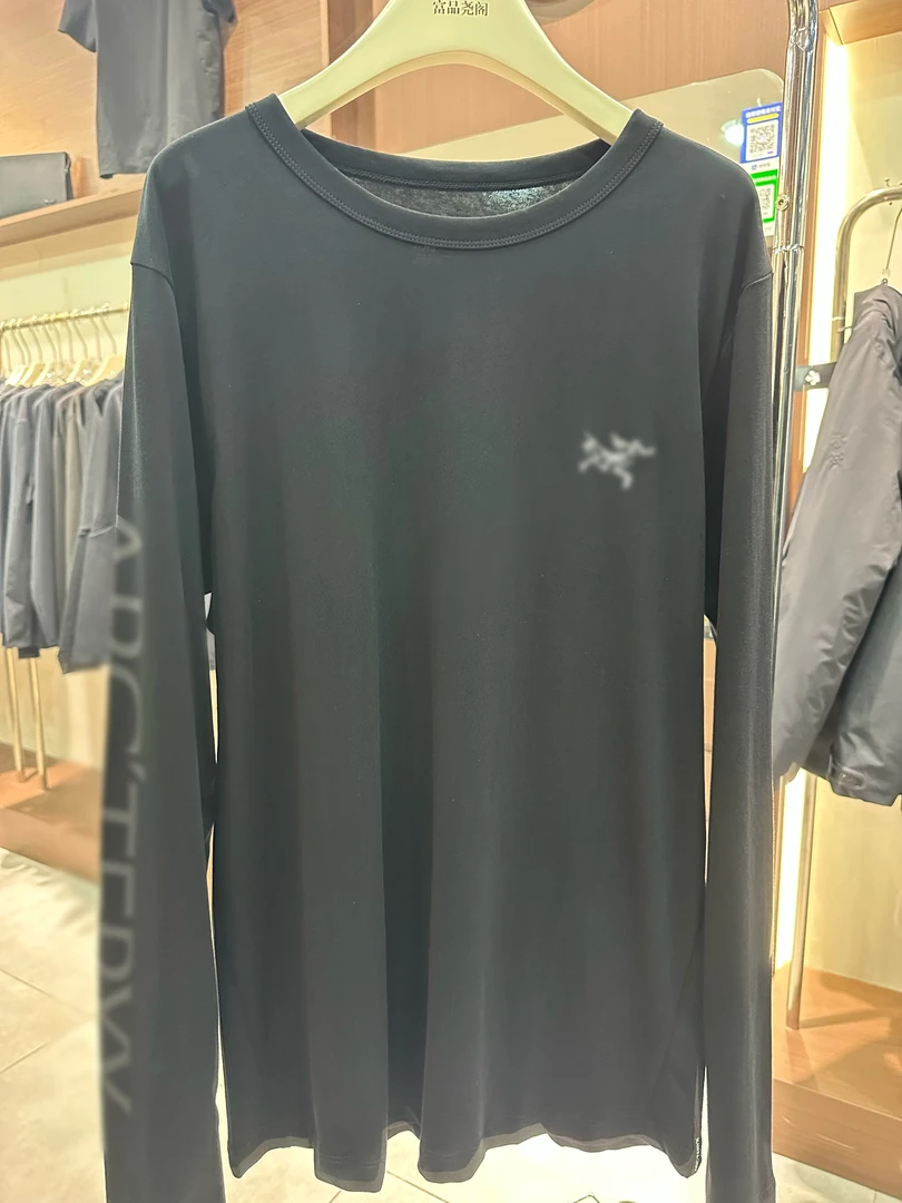 男士纯色圆领透气长袖舒适休闲小标T恤