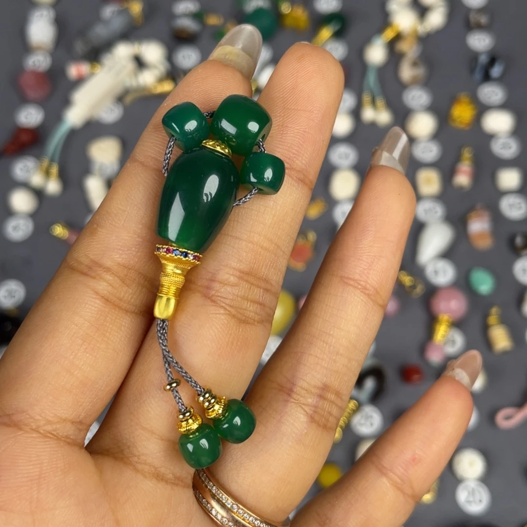 玛瑙/玉髓未镶嵌配饰