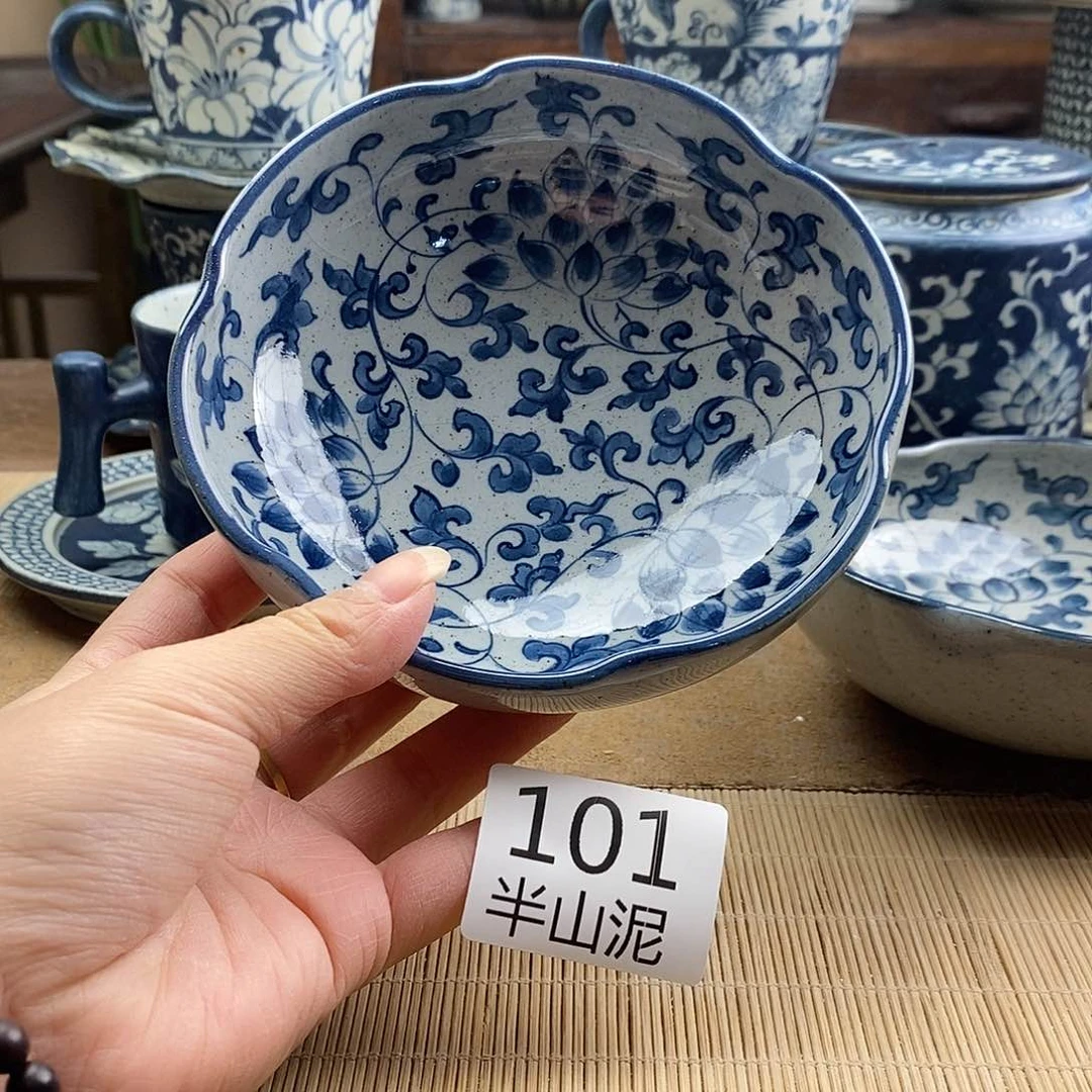 手工手绘青花陶瓷