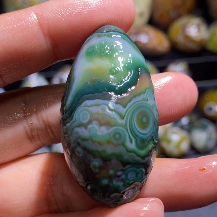 未镶嵌玛瑙/玉髓珠宝奇石