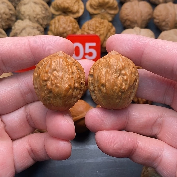 文玩核桃把件小手捻 精品 精品 十方宝塔形 没有打底 放心盘玩