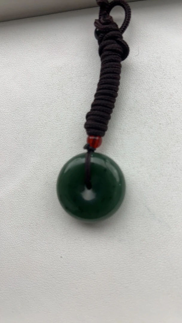 天然和田玉碧玉猕猴桃平安扣