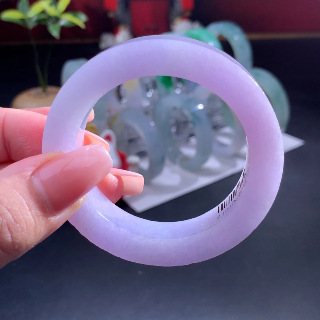 定制翡翠未镶嵌翡翠手镯