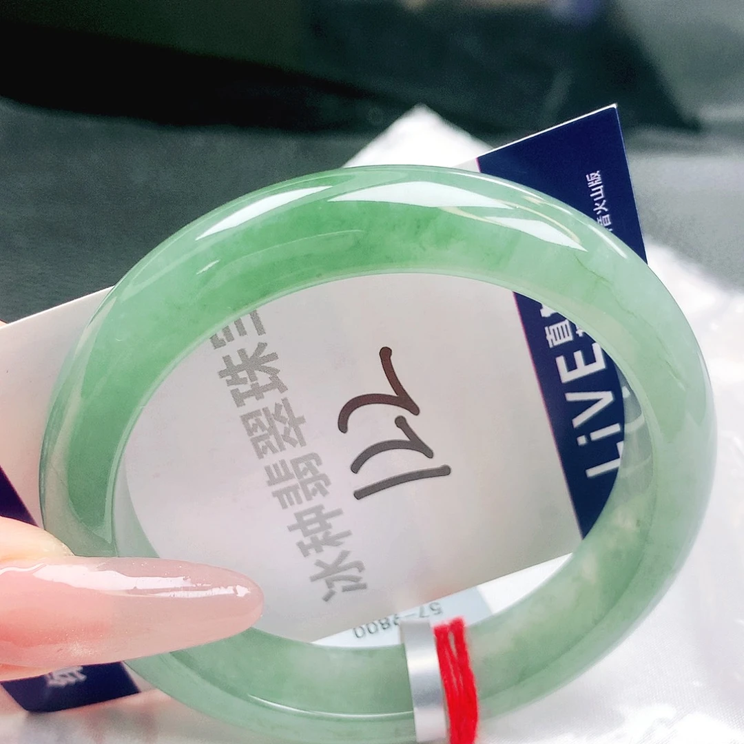 翡翠未镶嵌手镯缅甸天然a货翡翠