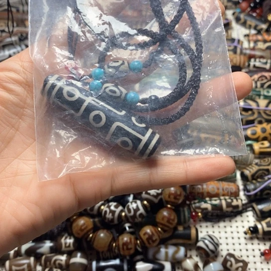 玛瑙/玉髓项圈未镶嵌