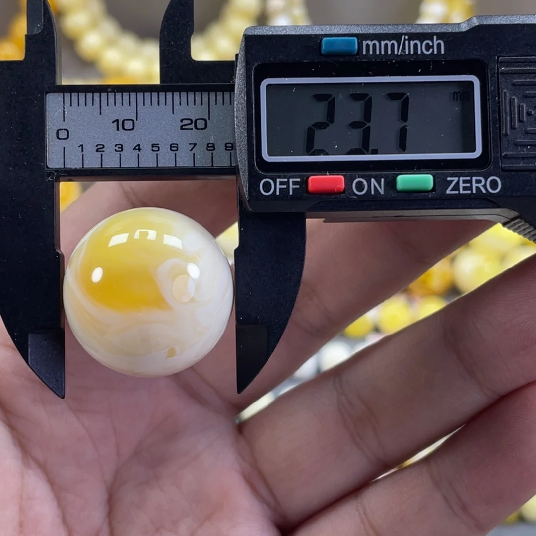 蜜蜡未镶嵌裸石焦皮料金白圆珠