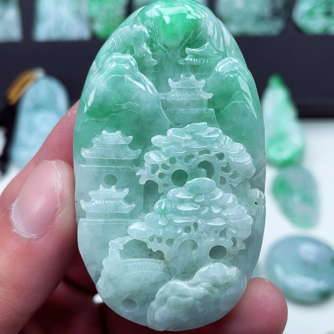 翡翠颈饰未镶嵌翡翠吊坠