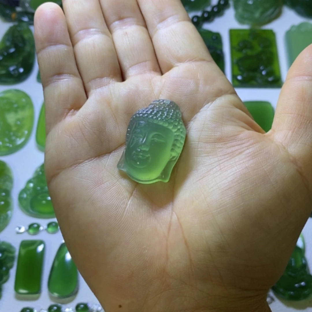 【闪购商品】未镶嵌蛇纹石玉颈饰