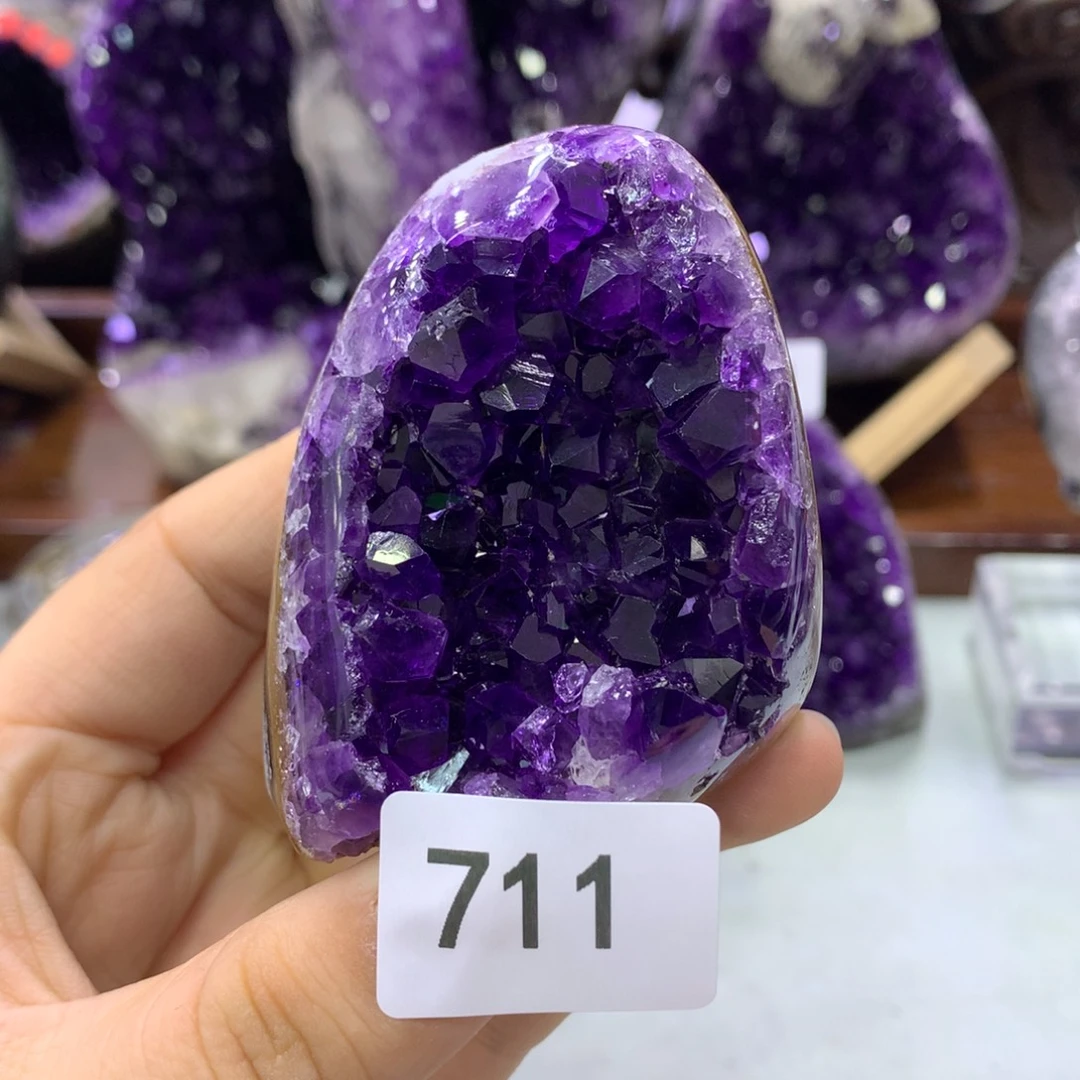 未镶嵌大型摆件（非配饰）紫晶