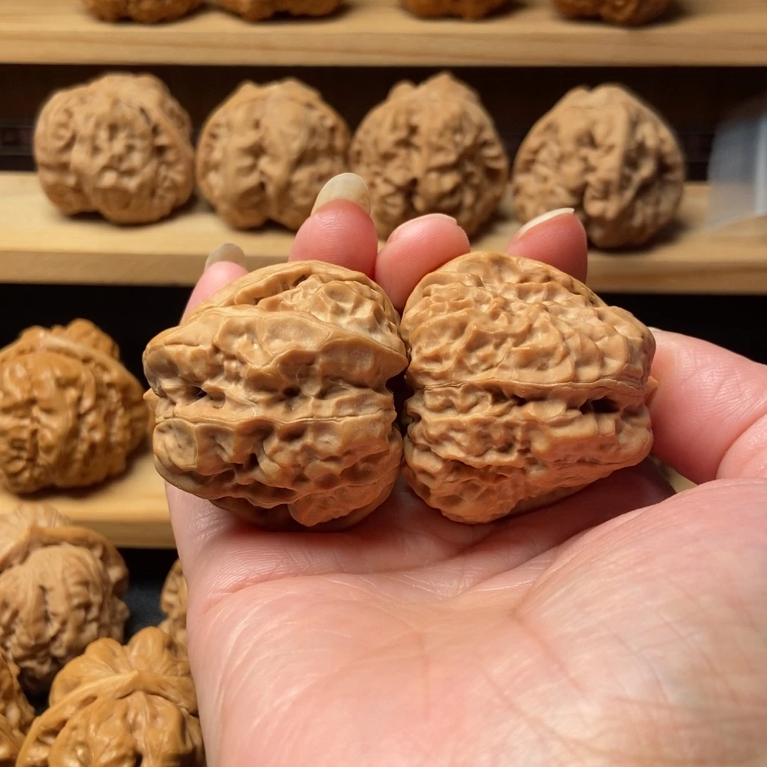 九***特把件文玩核桃蛤蟆头