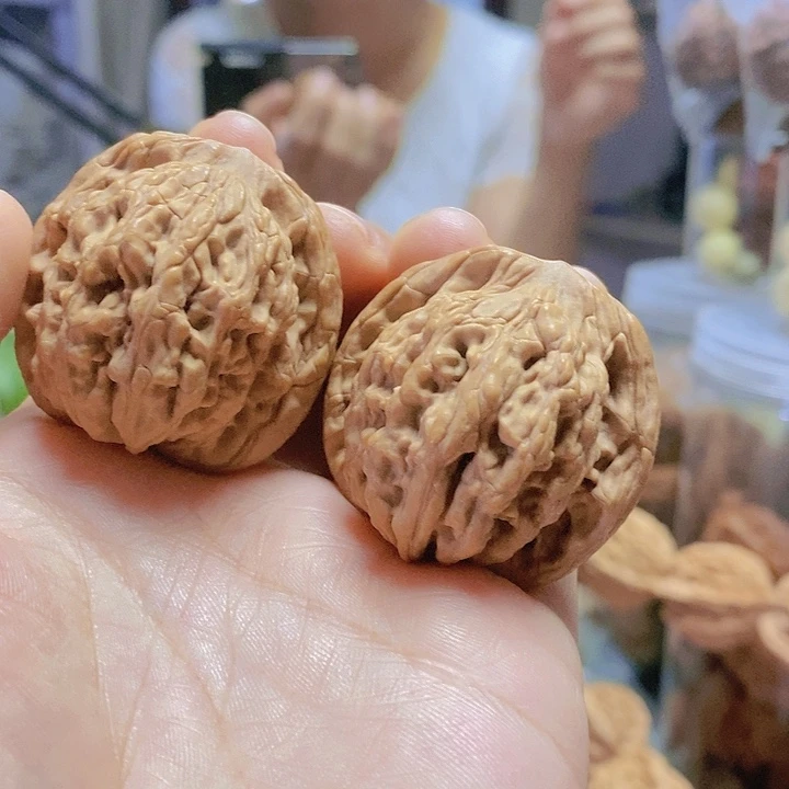 【闪购商品】文玩核桃把件39虎头