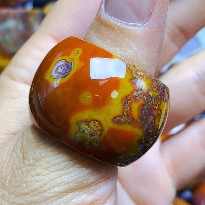 1***7玛瑙/玉髓吊坠(不含链)未镶嵌