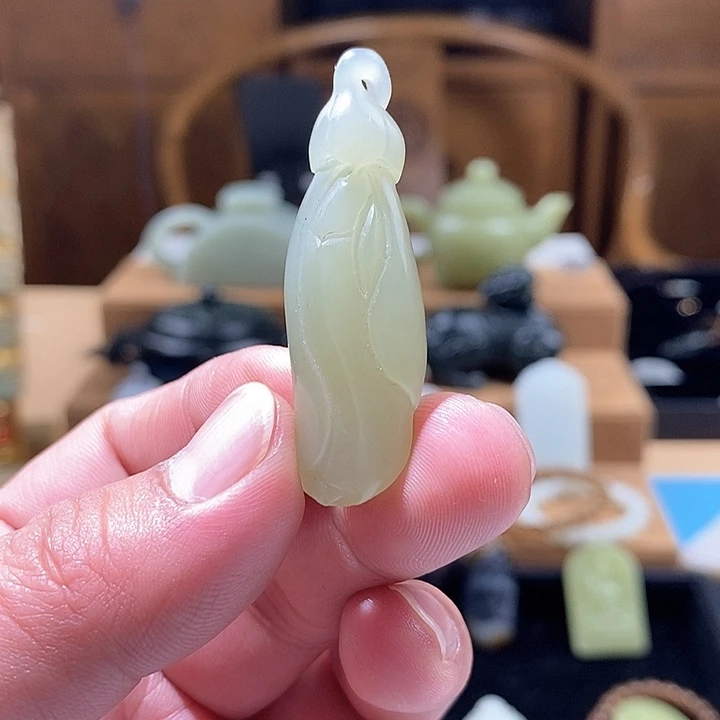 和田玉挂件未镶嵌