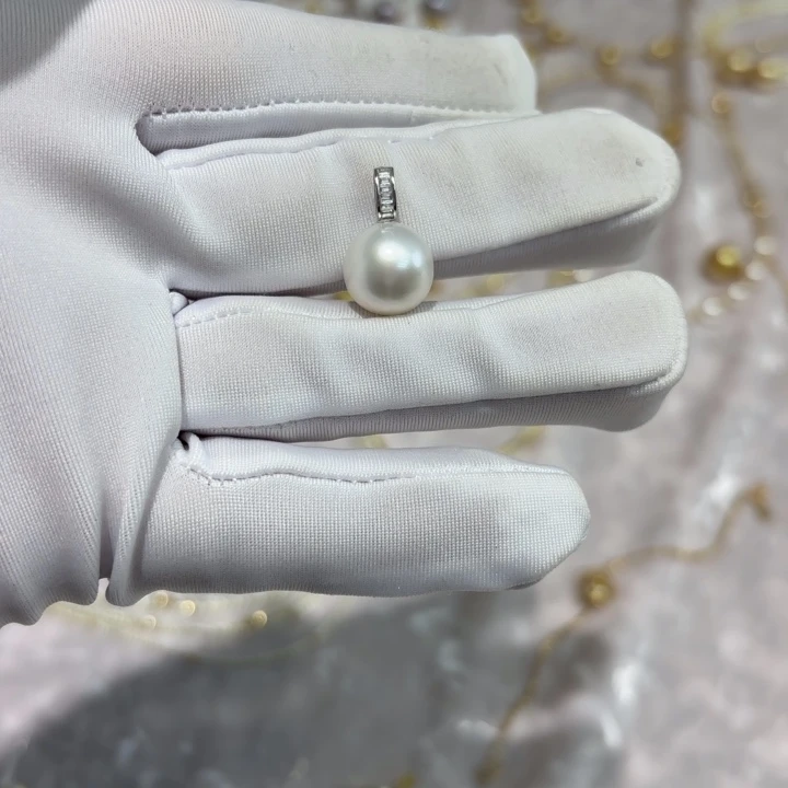 海水珍珠18K金镶嵌颈饰
