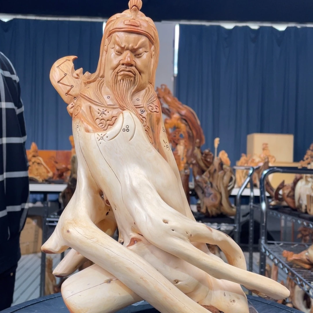 柏木（崖柏）随型摆件